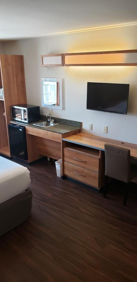 Microtel & By Wyndham York