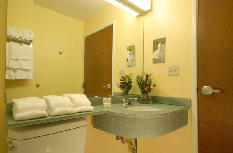 Microtel & By Wyndham 2* York